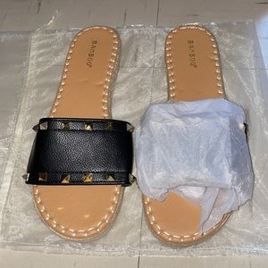 Brand new, black sandals size 10